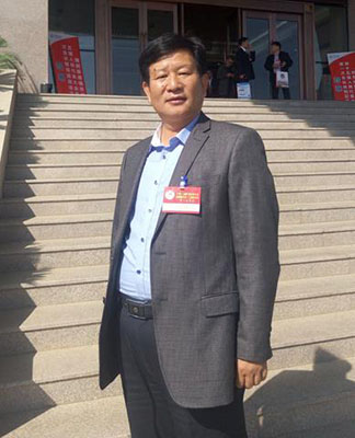 施刚义 江西省景德镇市第一中学校长