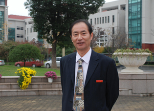 【惠东房价】王惠东 江苏省太湖高级中学校长