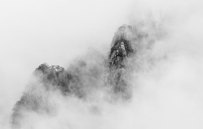 水墨黄山烟雨摄影作品图片
