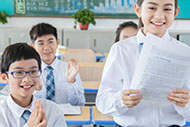 “鬼才”地理老师:3年地理编成“顺口溜”,孩子吃透考第一!